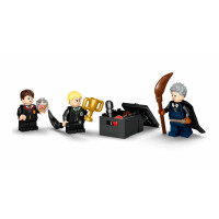 LEGO&reg; Harry Potter 76395 - Hogwarts&trade;: Erste Flugstunde