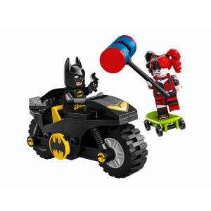 LEGO&reg; DC Batman&trade; 76220 - Batman&trade; vs. Harley Quinn&trade;