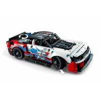 LEGO&reg; Technic 42153 - NASCAR&reg; Next Gen Chevrolet Camaro ZL1