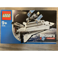 LEGO&reg; City 7470 - Space Shuttle Discovery
